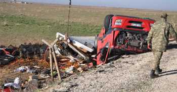 Suriye Sınırında Tır Devrildi