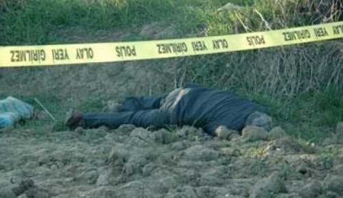 Tarlada Ölü bulundu
