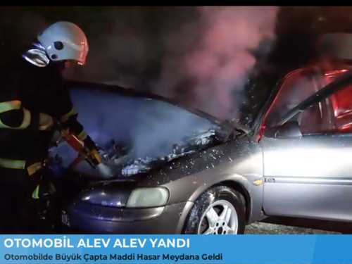 Ulukavak Mahallesi'nde park halindeki otomobil yandı!