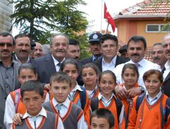 Uslu, Evlatlarımızın Karne Mutluluğunu Paylaşıyoruz