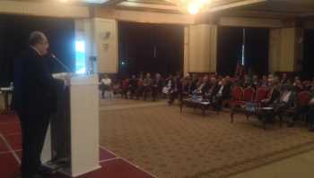 Uslu,‘Küresel Siyaset Bunalımı ve Ortadoğu’nun Geleceği’ konulu sempozyuma Katıldı