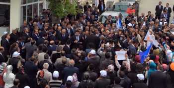 Yalçın Akdoğan’a Mecitözünde  büyük ilgi