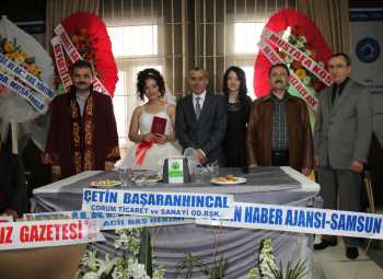 Yıldız Ünal ile  Yusuf Çınar dünya evine girdi