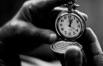 ZAMPARA İŞ ADAMI KENDİNE GEL