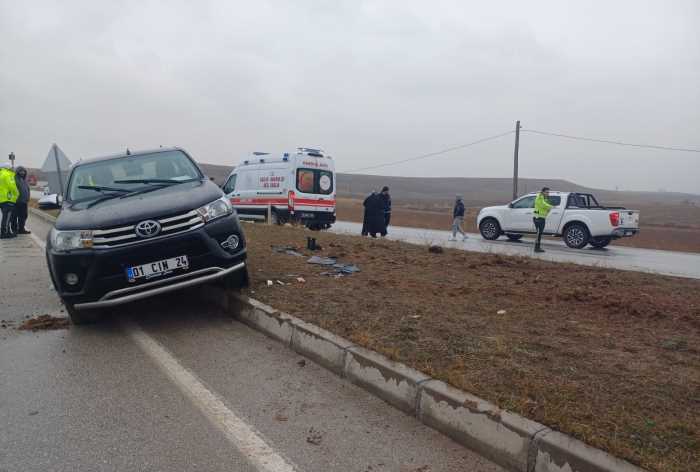 Alaca'da Kontrolden Çıkan Pikap Takla Attı