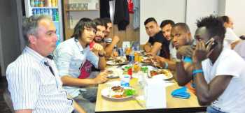 Amatör Siyahi futbolcu Ulukavakspor’a renk kattı