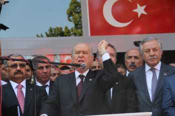 Bahçeli " Bize bu zulmu niye yapıyorsunuz"