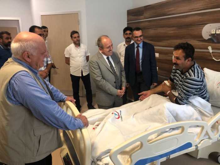 Başkan Karadağ "Hastaların Hayır Duasını Almaya Devam Ediyor"