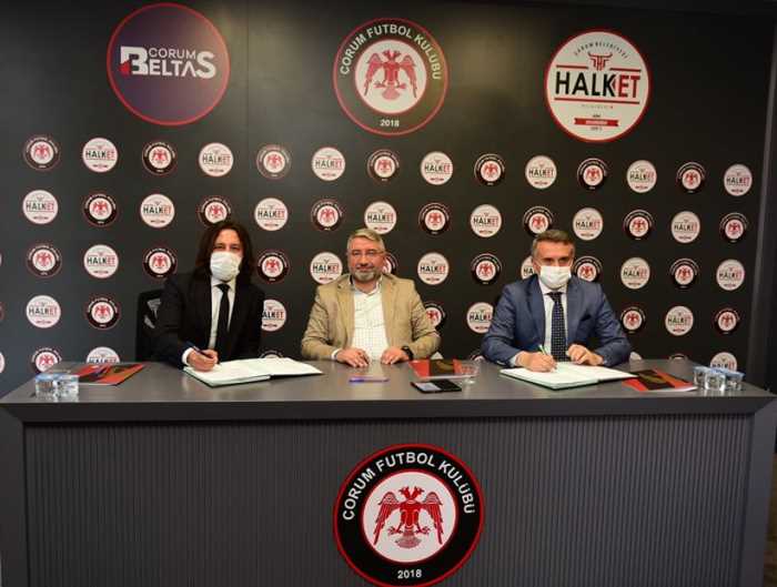 Belediye ve Çorum FK sponsorluk anlaşmasını imzaladı