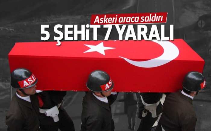 Bitlis'te PKK'lı teröristlerin yola döşedikleri el yapımı patlayıcının infilak ettirilmesi sonucu 4 asker ve 1 köy korucusu şehit şehit oldu, 6 asker yaralandı