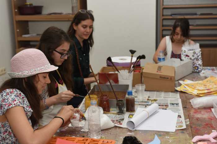 Çocuklar yaz tatilini dolu dolu geçiriyor