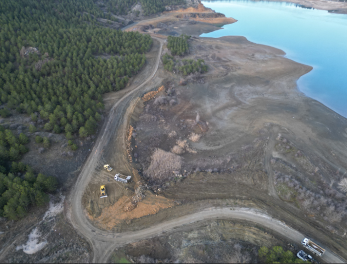Çomar Barajı’nda Yol Genişletme Çalışmalarında İkinci Etap Devam Ediyor