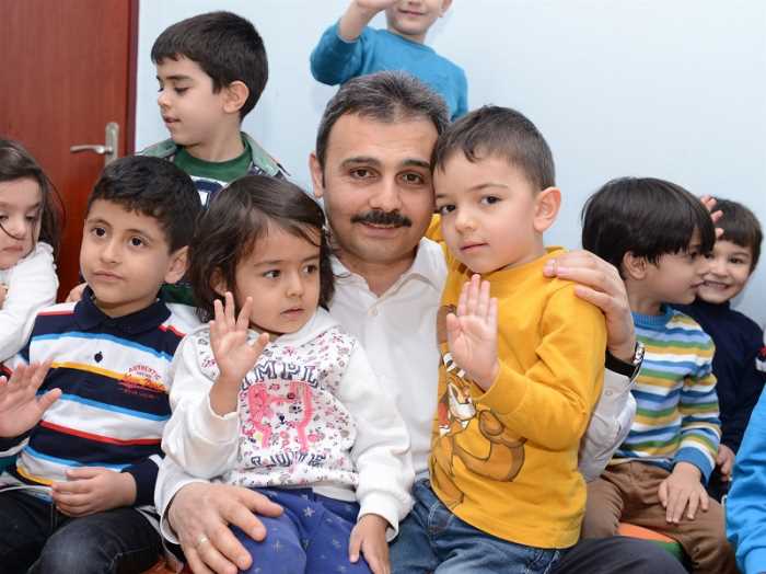 Çorum Belediye Başkanı Muzaffer Külcü Sevgi Anaokulu’nda çocuklarla bir araya geldi