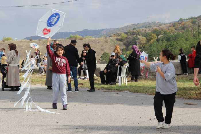 Çorum'da Cumhuriyet Çoşkusu Gökyüzüne Taşındı