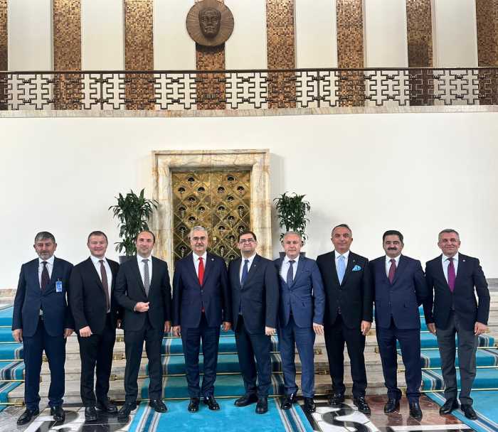 Çorum’da Değişim Zamanı Ekibinden TBMM’de Sanayi Vizyonu Temasları!