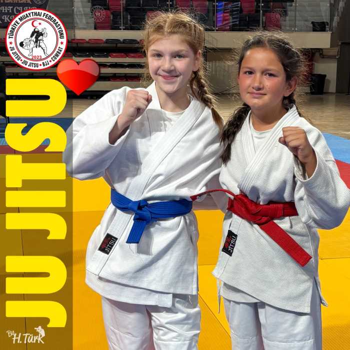 Çorum Muay Thai ve Ju Jitsu Şampiyonasına Türkiye Birincisi