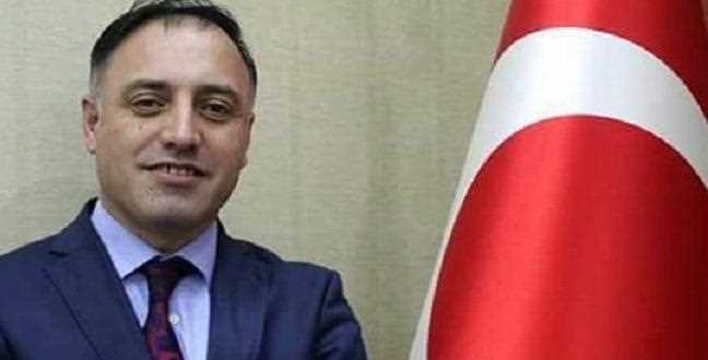 Çorum’un Sungurlu İlçe Milli Eğitim Müdürü Ahmet Özdemir geçirdiği kalp krizi sonucu hayatını kaybetti