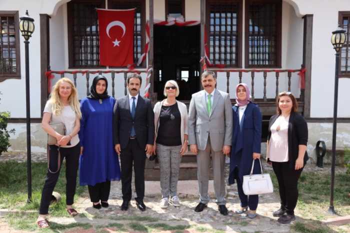 Çorum Valisi Yeni Zelanda’nın Büyükelçisini ağırladı 