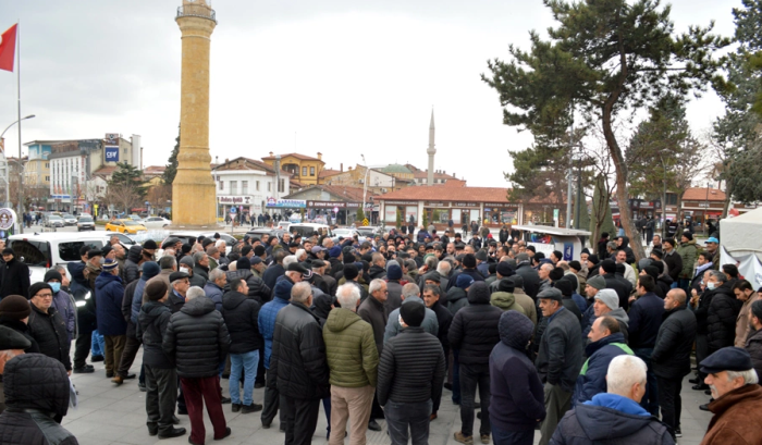 Çorumlu Emekliler maaşlarında iyileştirme istiyor!