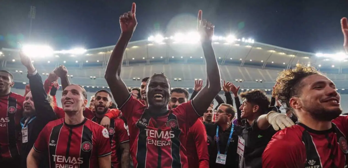 Fatih Karagümrük Süper Lig'e Geri Döndü!