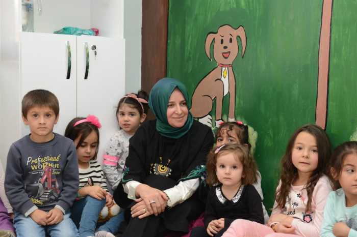 Hatice Külcü ‘Evde çocuk bakımı elamanı’ kursunda bilgi aldı 