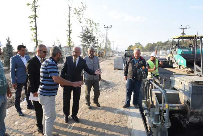 Hıdırlık civarındaki Tarım Caddesi 20 metreye çıktı