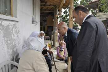 İl Genel Meclisi ve Özel İdare Evi Yanan Şehit Annesine Ziyaret etti