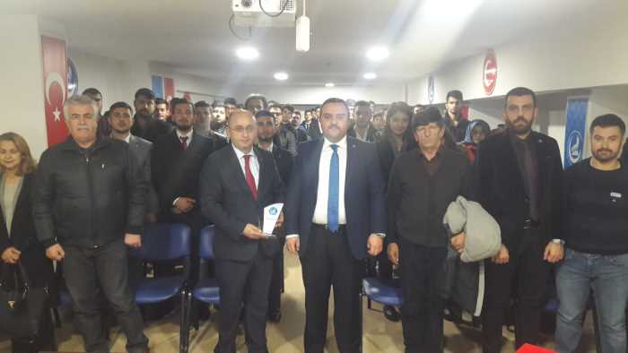 İsa Yusuf Alptekin ve Doğu Türkistan Davası konulu konferans yapıldı