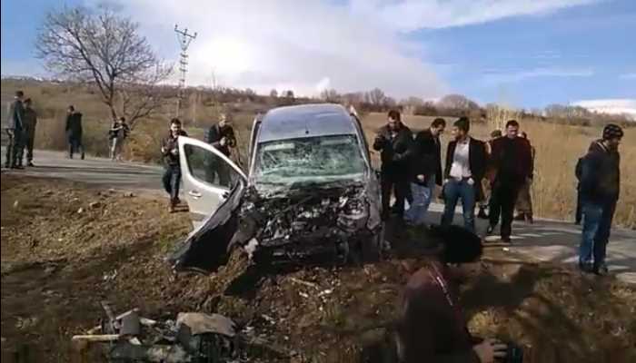 İskilip Yolu’nda meydana gelen trafik kazasında 3 kişi hayatını kaybetti.