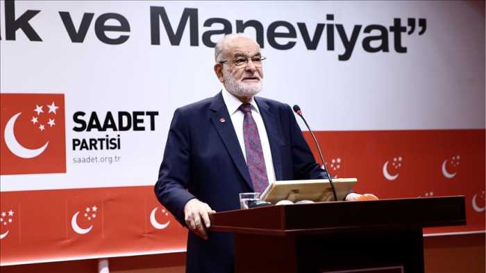 Karamollaoğlu'ndan Erdoğan'a destek
