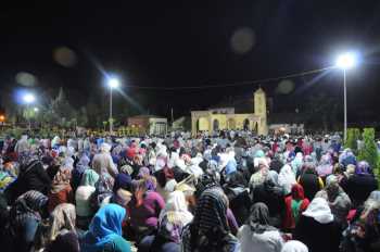 Namazgâh, Kadir Gecesi’nde doldu, taştı