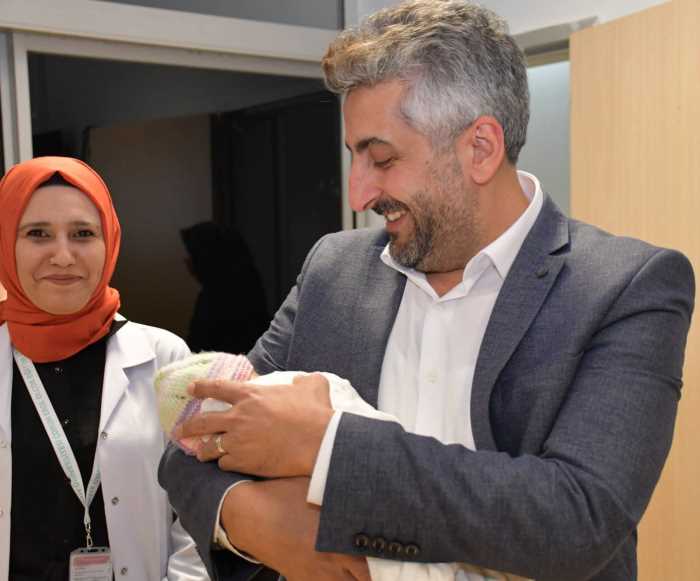 Prematüre Ecrin Bebek 109 Gün Sonra Ailesine Kavuştu 