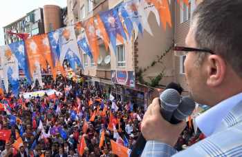 SUNGURLU'DA  AK PARTİ’NİN SEVGİ YÜRÜYÜŞÜ 