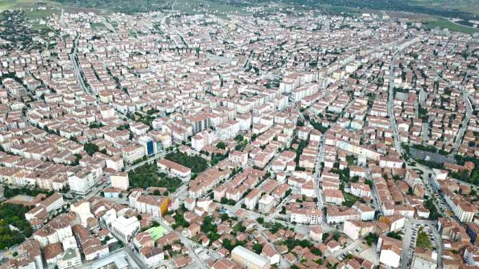 YOL Çizgisi şehir içi trafikte önemli