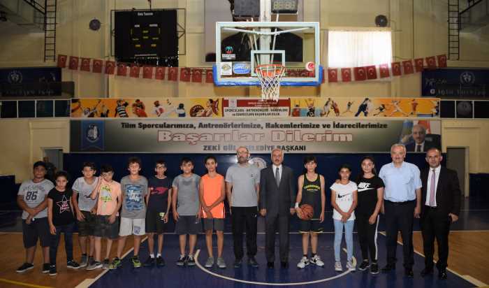 Zeki Gül Spor Okullarını Ziyaret etti